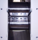 560